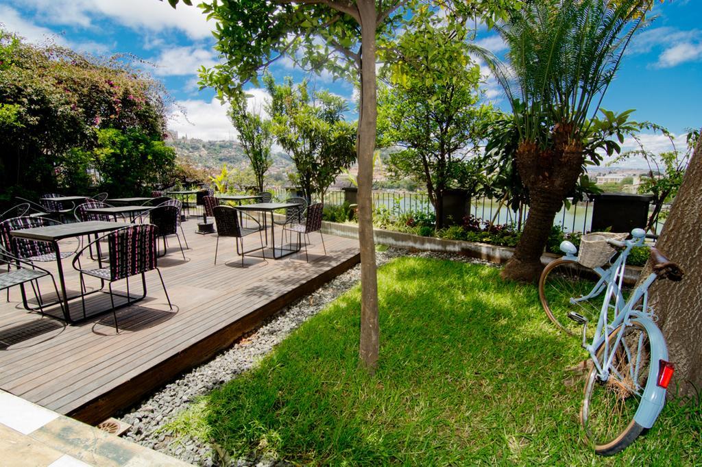 The Citizen Hotel Antananarivo Buitenkant foto