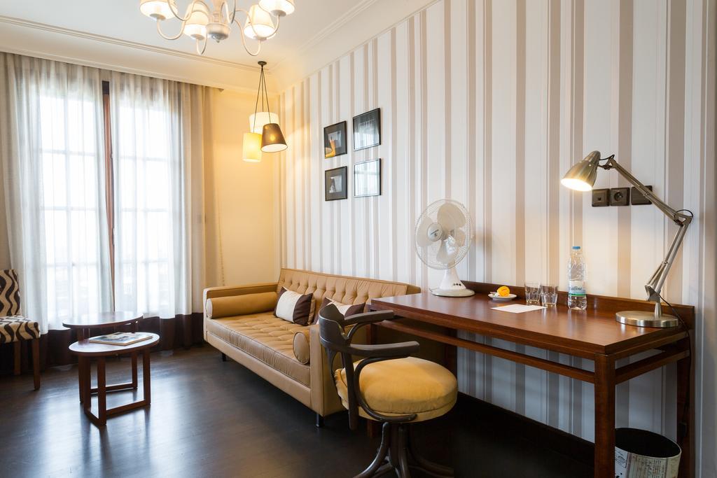 The Citizen Hotel Antananarivo Buitenkant foto