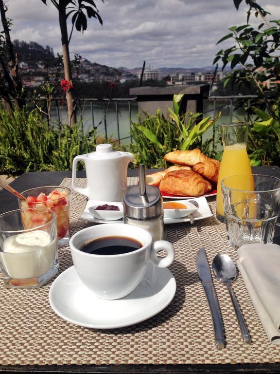 The Citizen Hotel Antananarivo Buitenkant foto