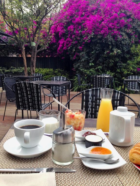 The Citizen Hotel Antananarivo Buitenkant foto